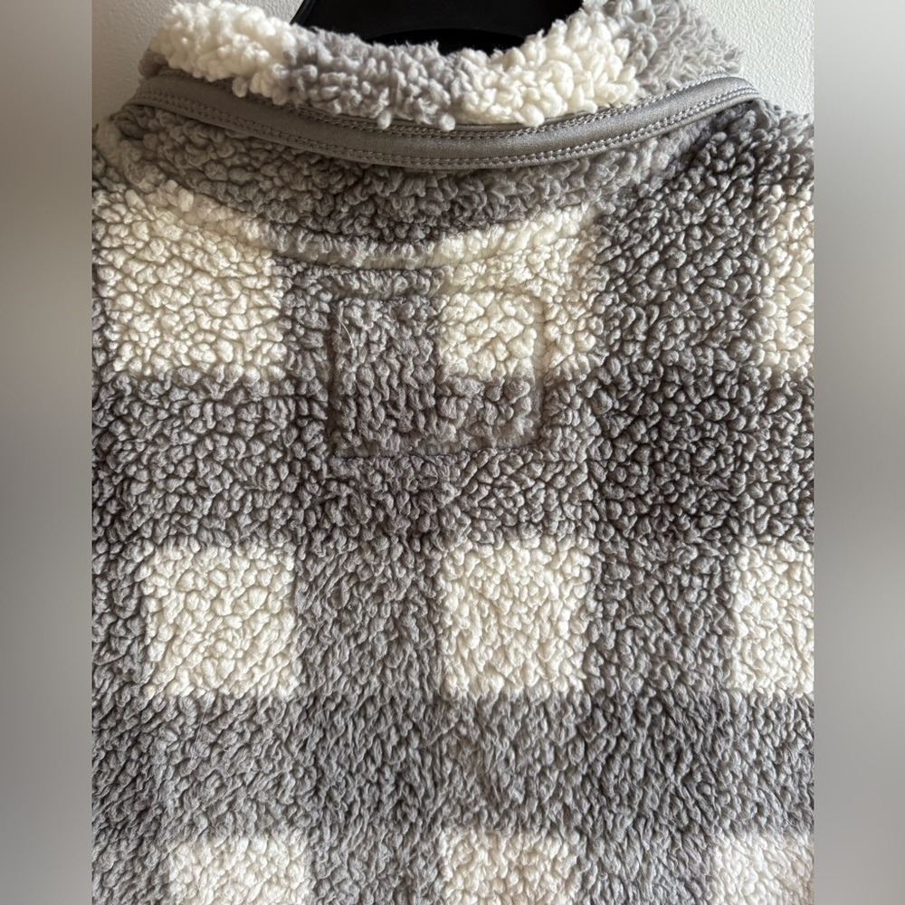 Cozy Sherpa Gray Gingham Pullover 1/4 Zip Womens Medium winter - Picture 8 of 8